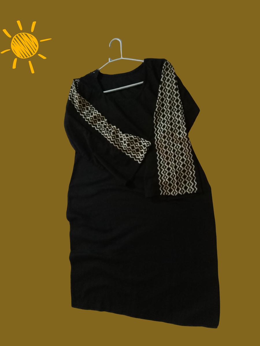 Monochromatic Black shirt