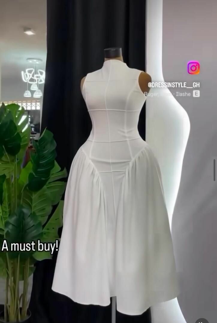 Robe élégante sans manches