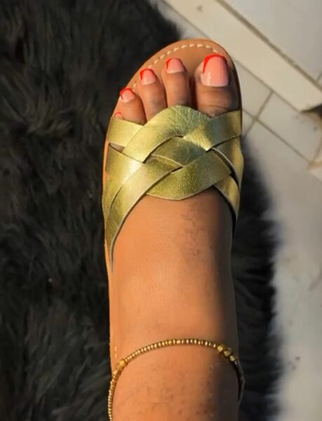 Sandale cuir tressée