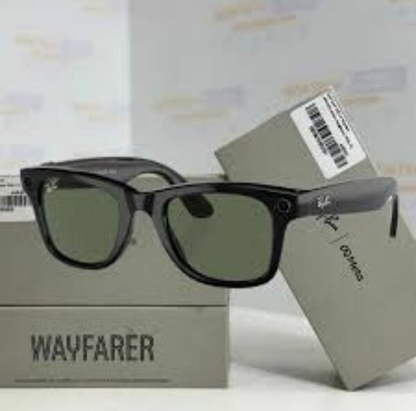 Meta Wayfarer Ray-Ban