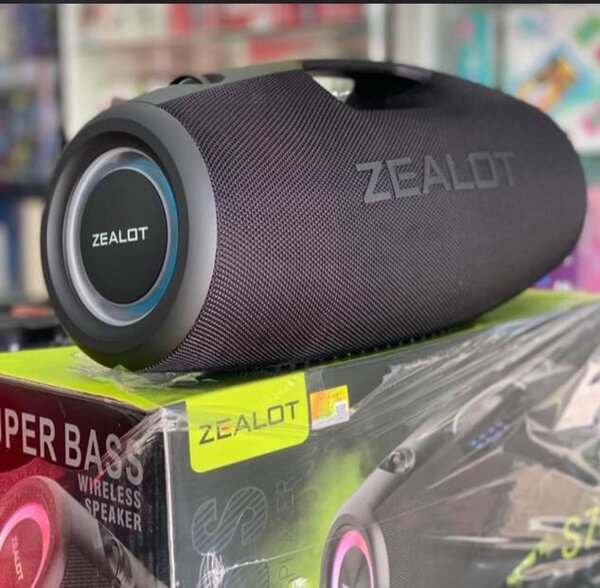 Zealot radio speaker