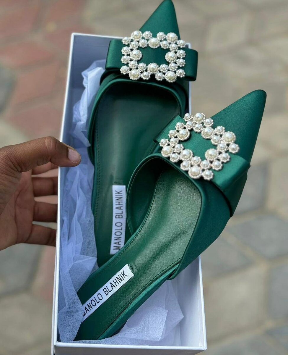 Manolo Blahnik Half shoes