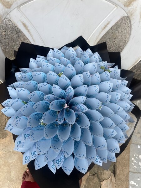 Bouquet d’argent , money flower