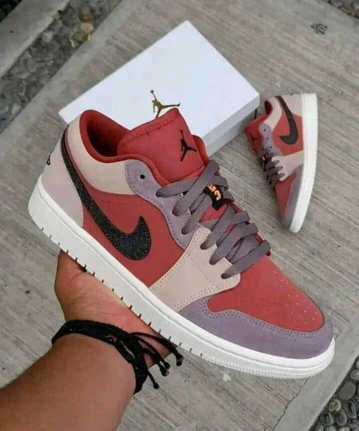 Air jordan one rouge bordeaux