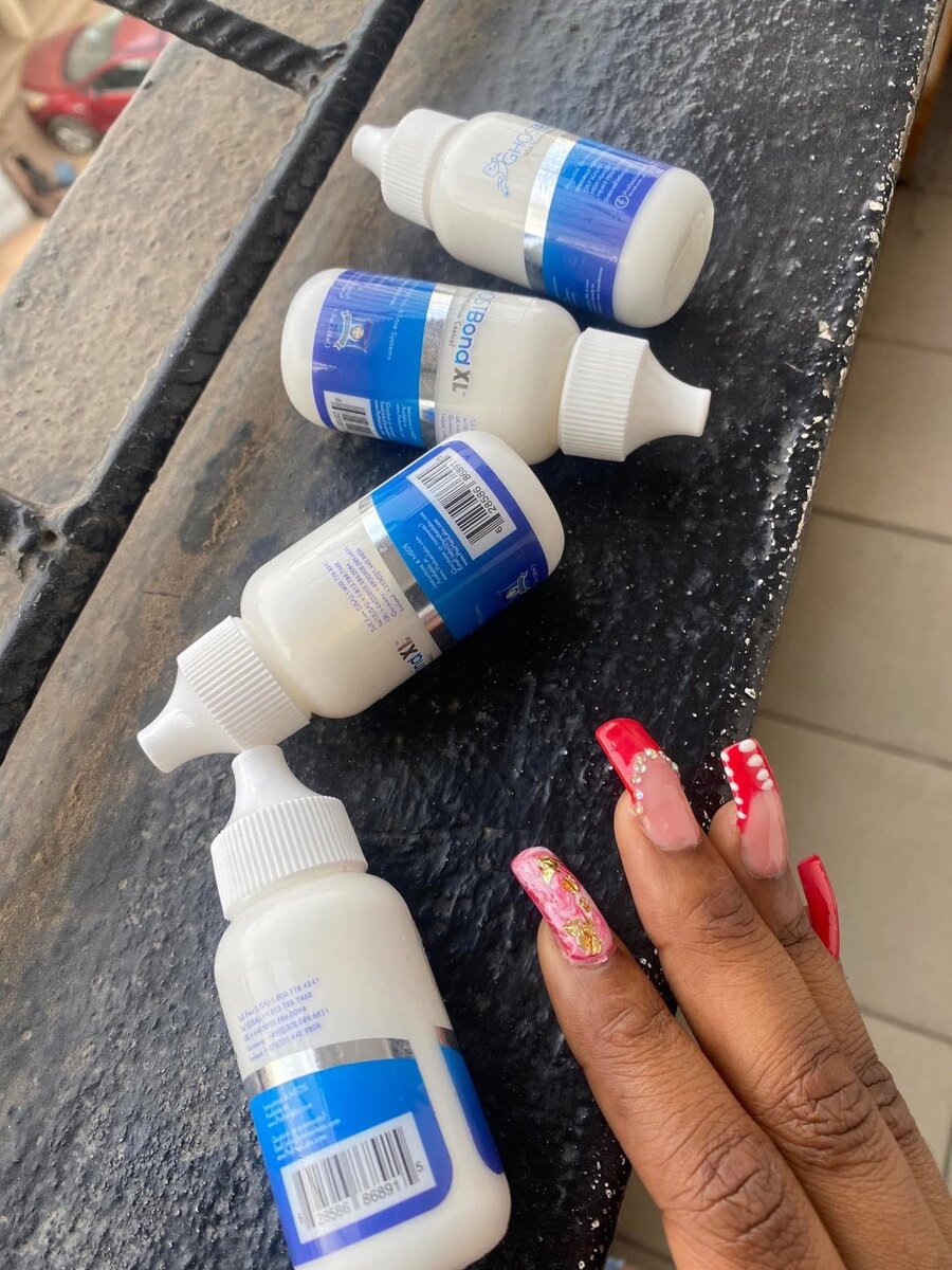 Produits pour pose perruque