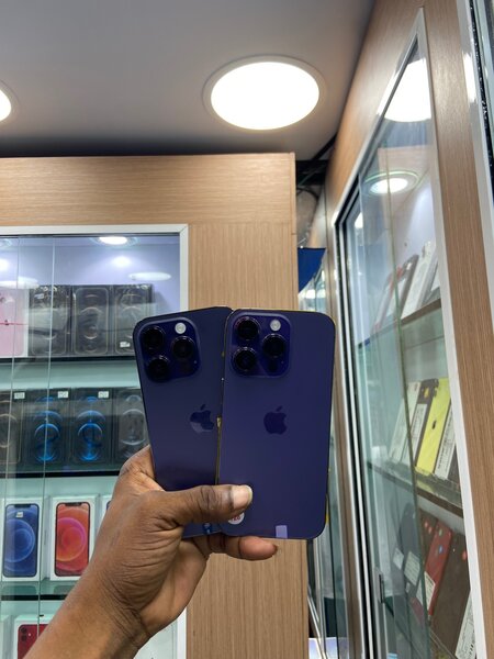 14 Pro 128giga quasi neuf disponible