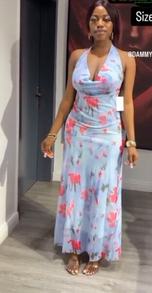 Robe longue florale d'été