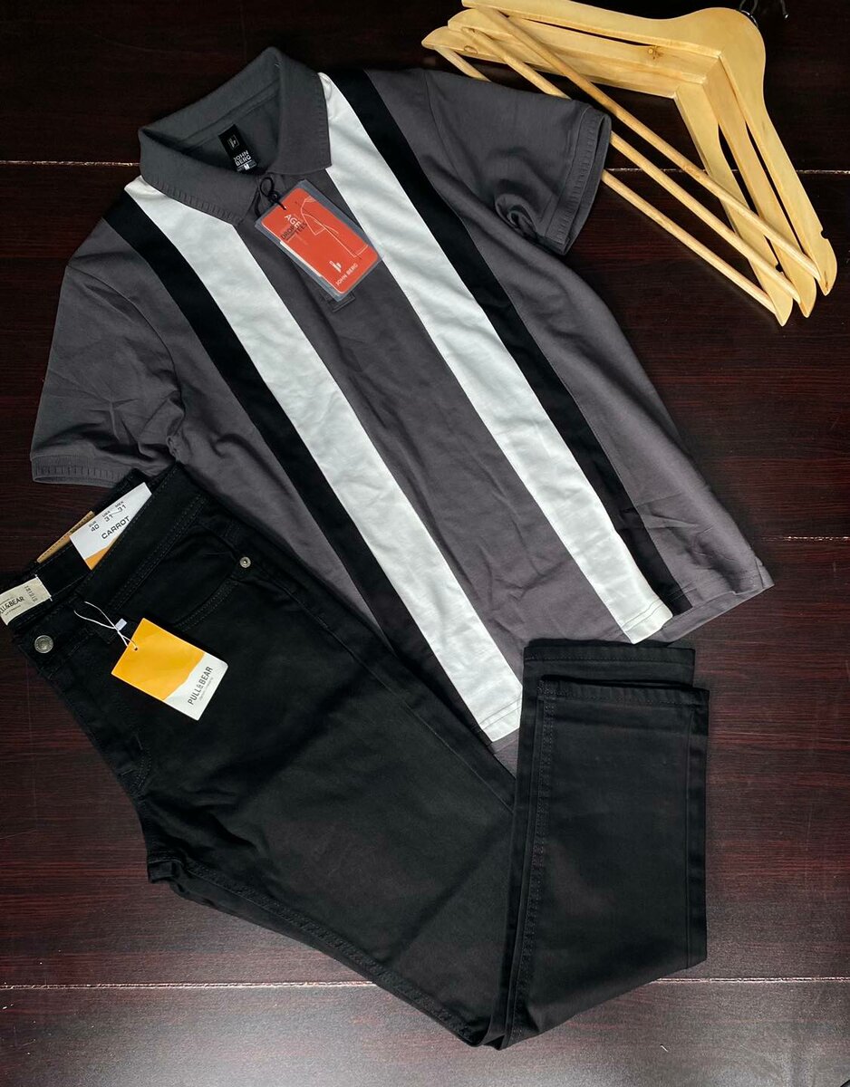 Jeans and T-shirt combo