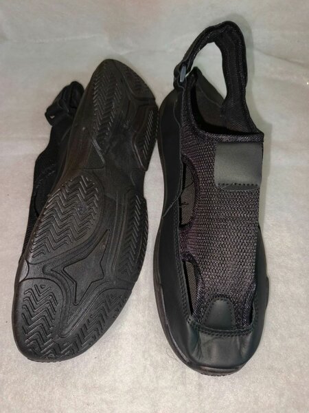 Sandales aquatiques noires