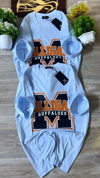 T-shirts imprimés tendance