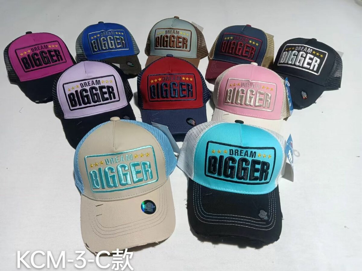 Casquettes de mode neuves