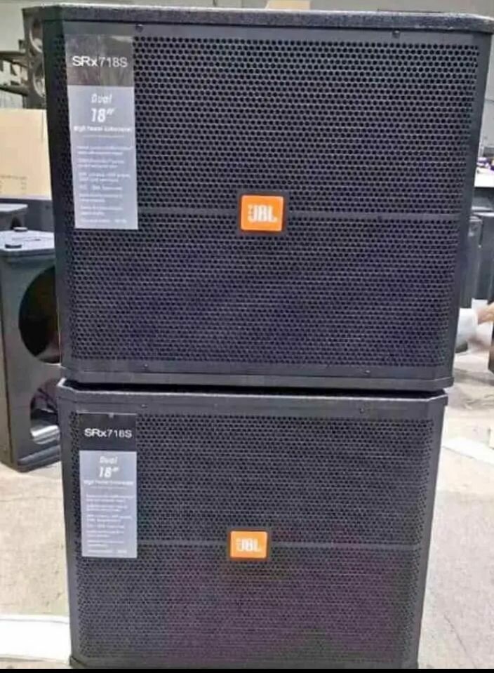 Haut-parleurs JBL 18"