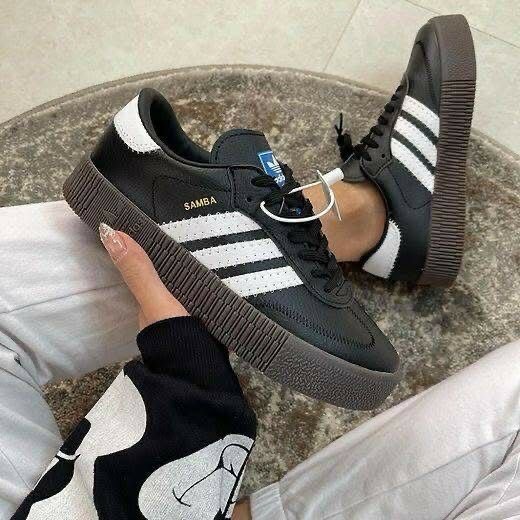 ADIDAS SAMBA
