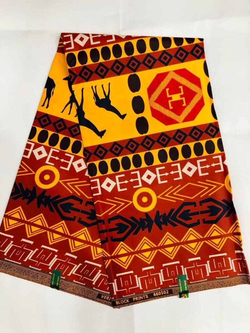 Polyester fabric with print