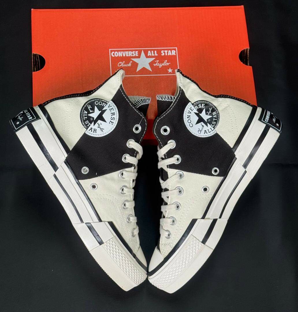 Converse Chuck Taylor High Tops