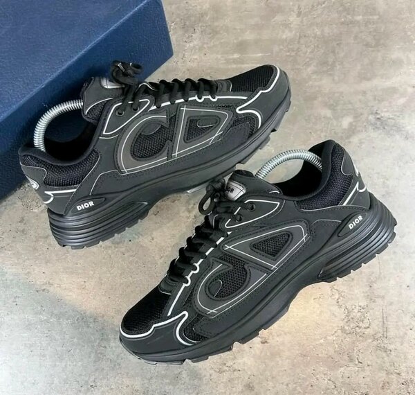 Dior