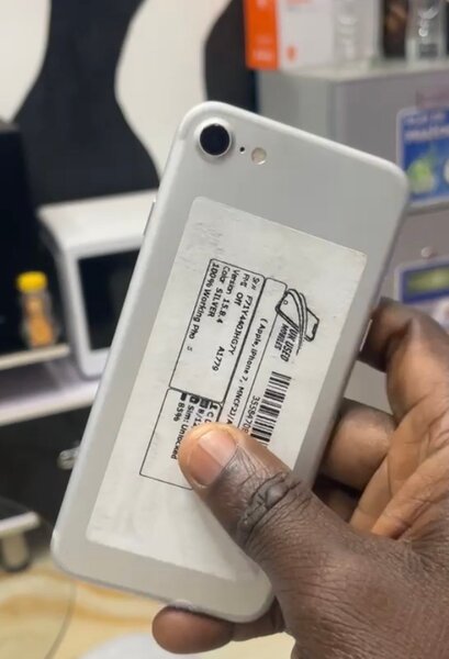 iPhone 7 32GB Casi neuf