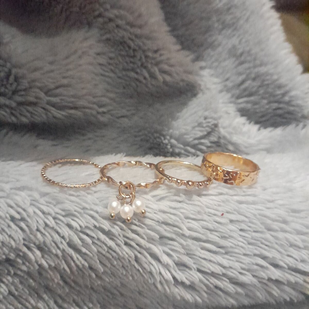 4pc set of Bohemian Rings