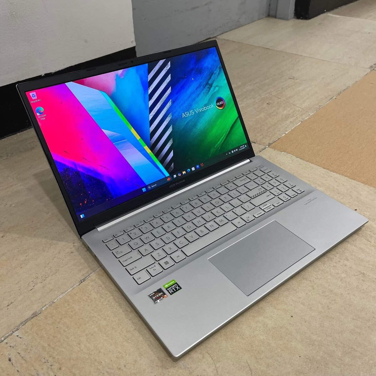 ASUS VIVOBOOK LAPTOP