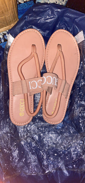 Ladies sandals