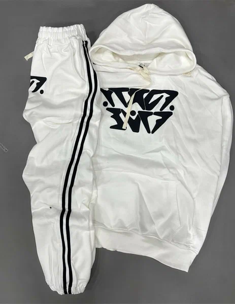 Survêtement blanc moderne