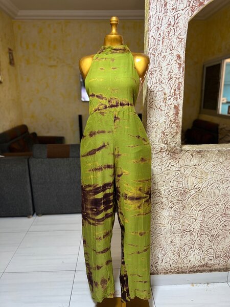 Combinaison élégante pour femmes