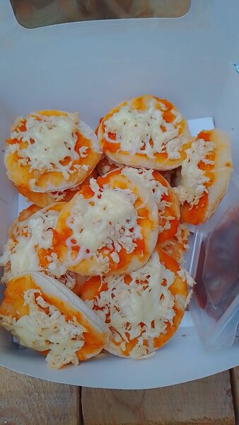 Mini pizzas fromage