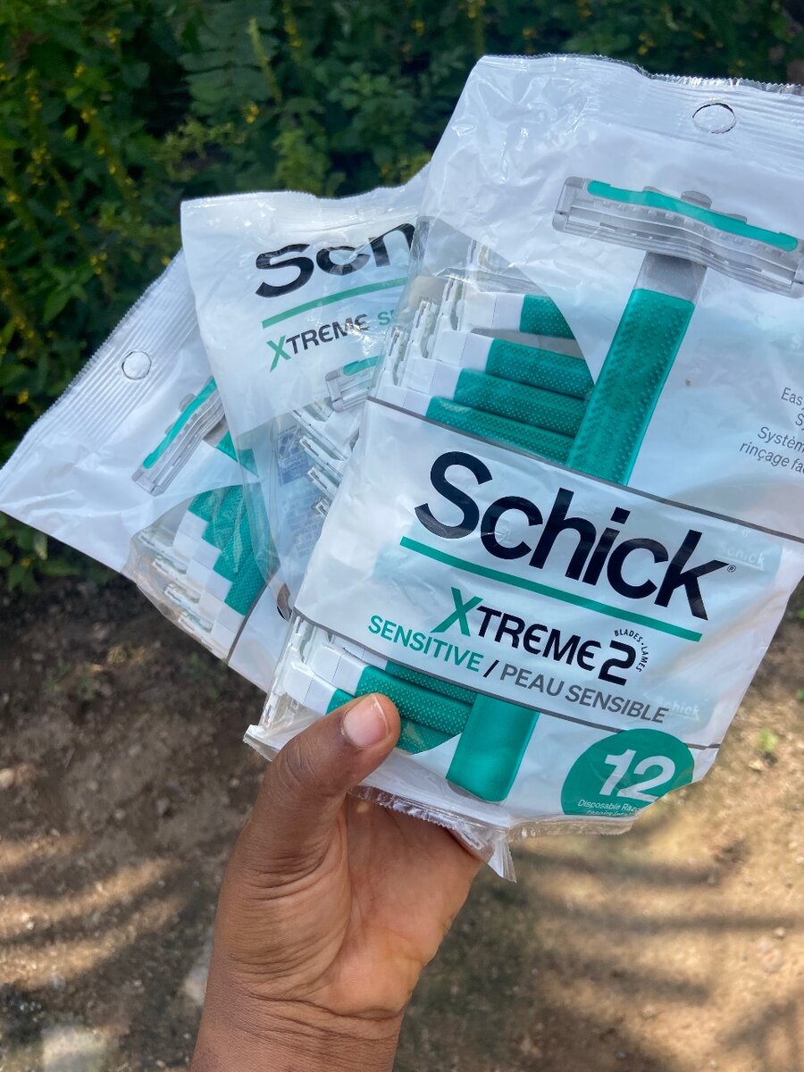 Schick 12 shaving sticks