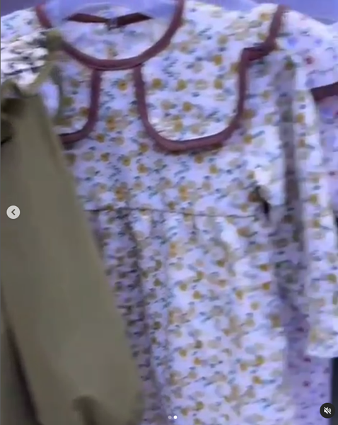 Красивое  платье для девочек в цветочек