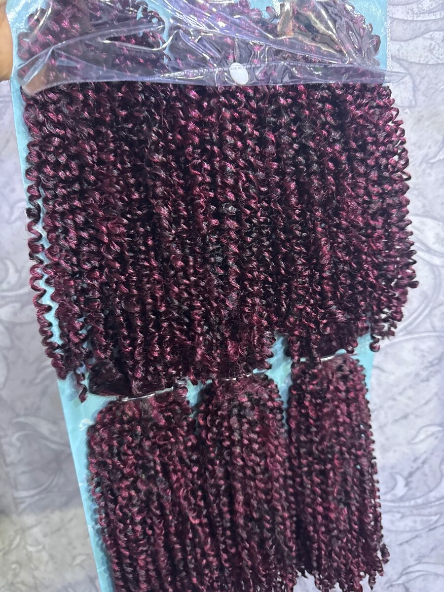 Extensions synthétiques bouclés