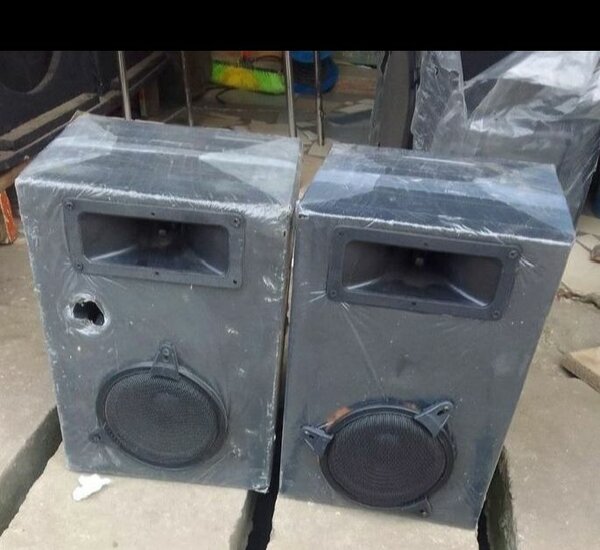 Enceintes de sonorisation