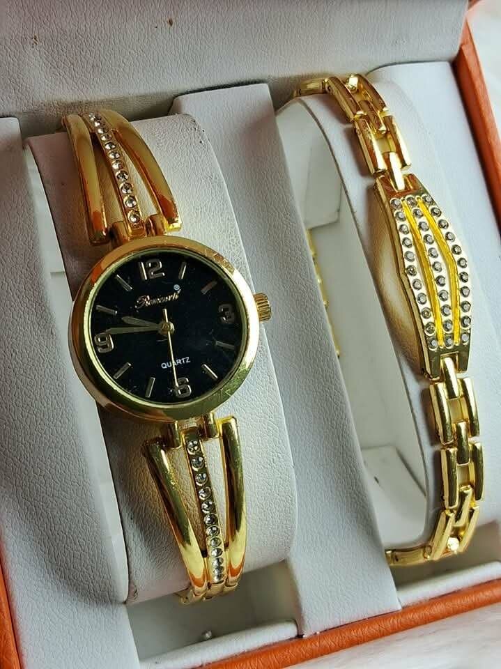 Montre complet femme