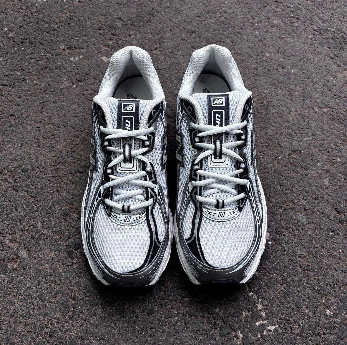 Baskets New Balance 740