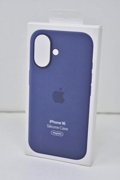 iPhone 16 silicone case