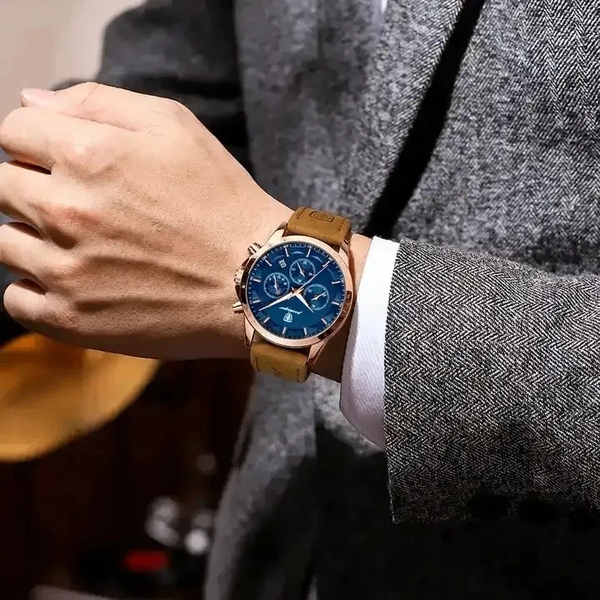 Montre chronographe en cuir élégant