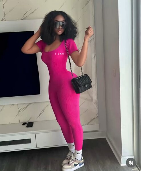 Combinaison moulante femme