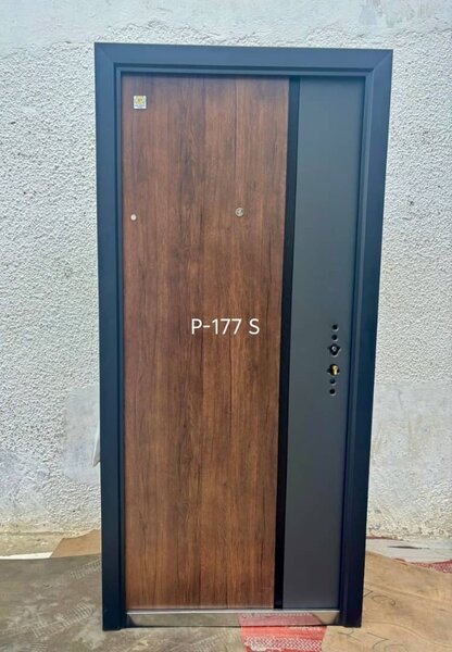 Porte intérieur acier renforcé