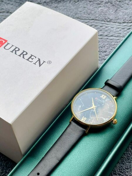 Montre curren femme