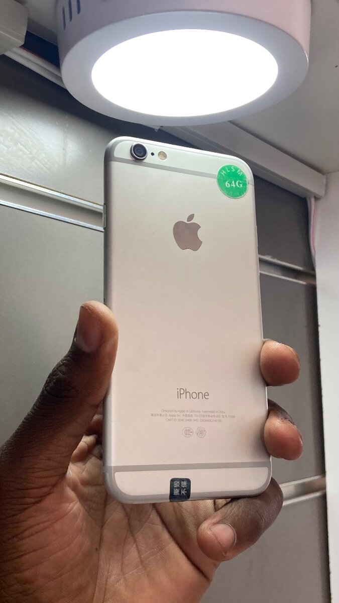 iPHONE 6 64GB FULLY FUNCTIONAL