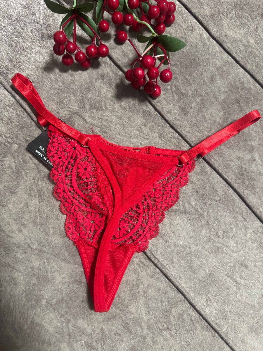 Culotte en dentelle  échancrée