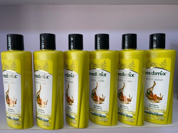 Medimix Tumeric Body Wash. 300ml
