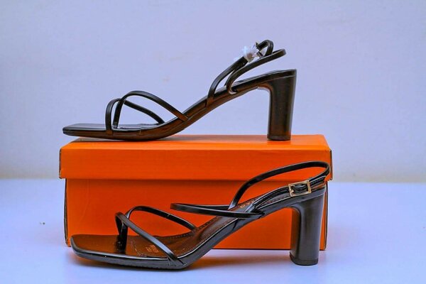 Sandales à talons élégantes