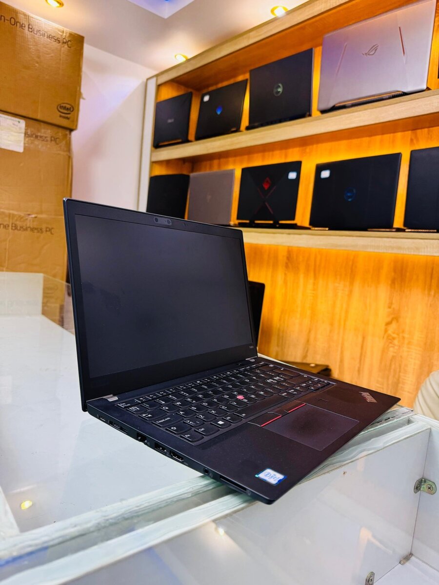 LENOVO T480s