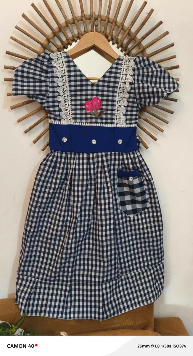 Robe à carreaux enfant CP1-CM2