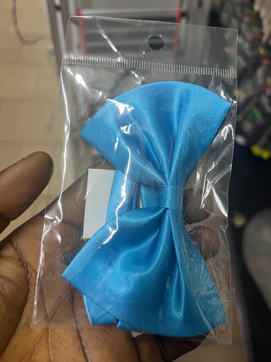 Noeuds papillon en tissu coloré