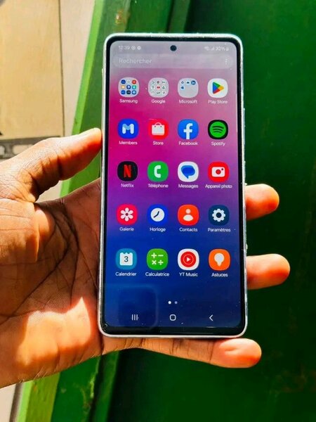 Téléphone portable