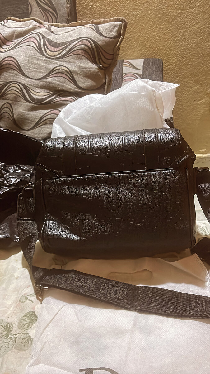 Sac bandoulière en cuir Dior
