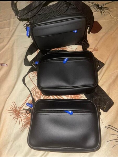 Sacoche bandoulière homme noire