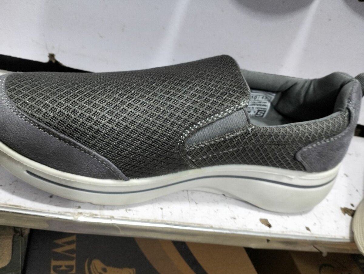 Memory foam shoes