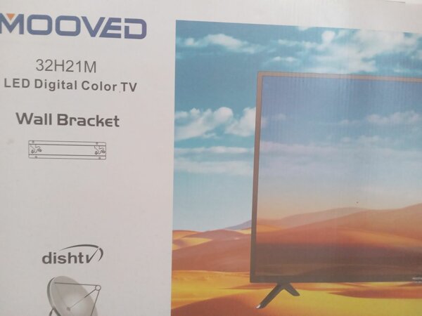 MOOVED 32 INCH LED DIGITAL COLOR TV